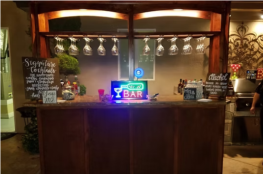 Event bartender